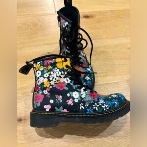 Lightly used girls doc martens